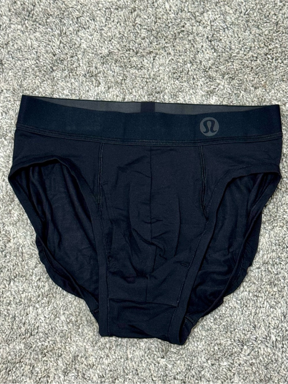 New-Men’s Lululemon “Always in Motion” Briefs with Fly-Sz.Small